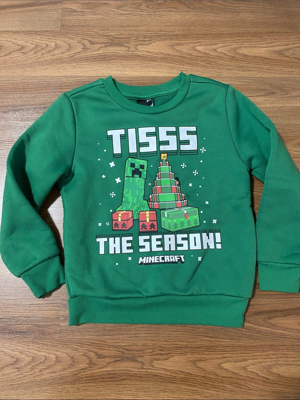✨8/$10. Minecraft. Kids' Green 'Tis The Season' Crewneck Sweatshirt. Size XS